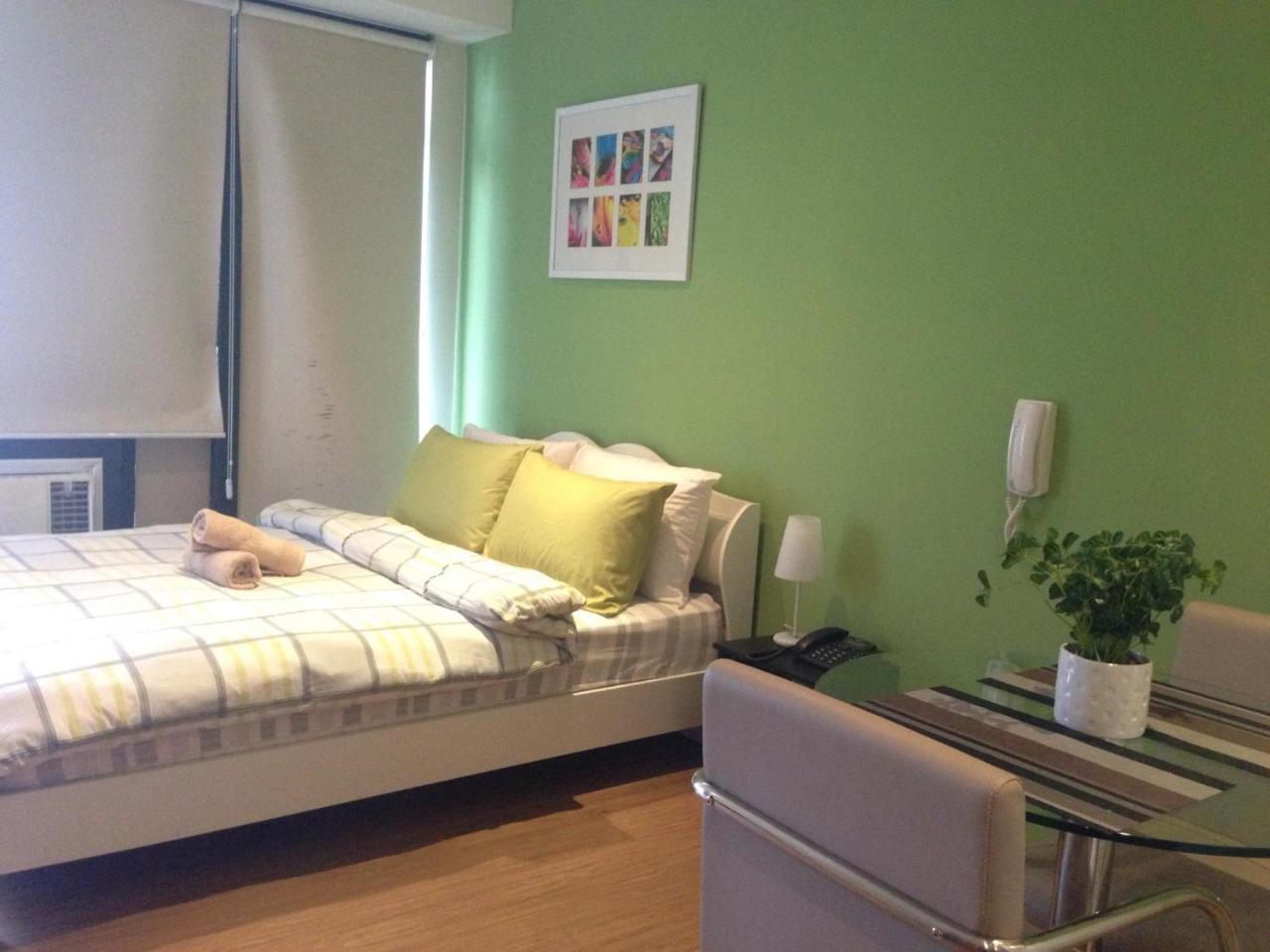 Seven Doors Aparthotels In Gramercy Makati Makati City Екстер'єр фото