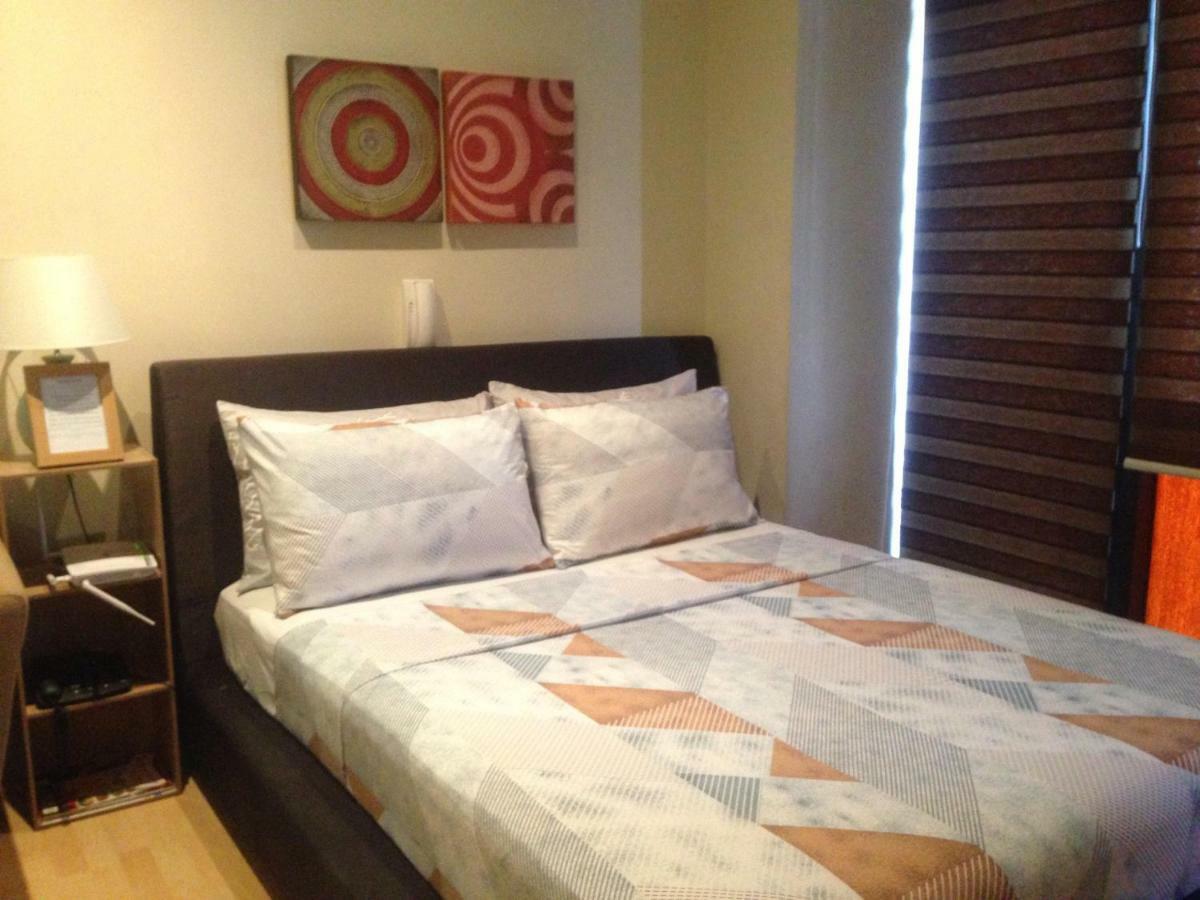 Seven Doors Aparthotels In Gramercy Makati Makati City Екстер'єр фото